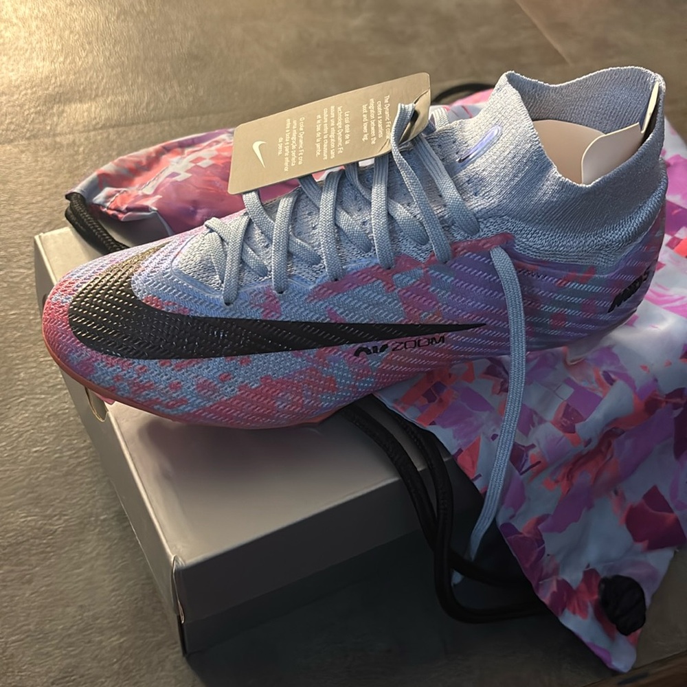 Nike Superfly 9 MDS Elite FG. women’s 7.5